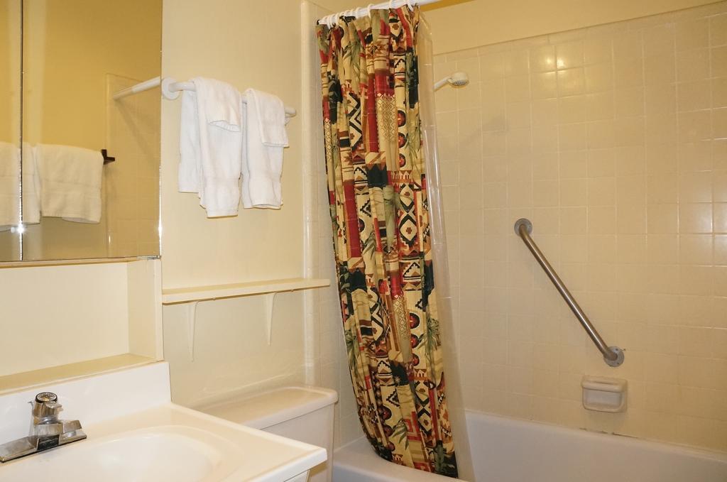 Lake Place Resort Glenhaven Oda fotoğraf